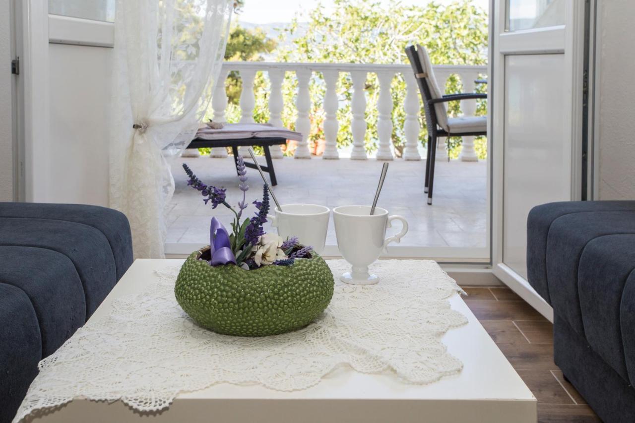 Situs Katarina Apartment Trogir Bagian luar foto
